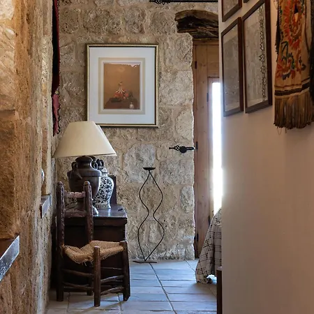 Peace House Kyrenia Вилла *