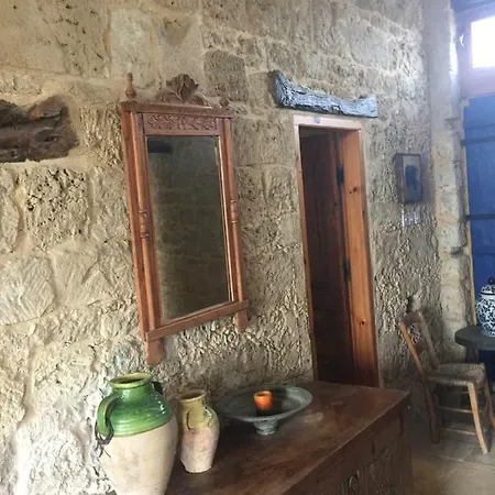 Peace House Kyrenia Вилла *